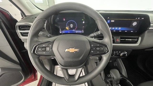 Used 2025 Chevrolet TrailBlazer LS w/ LS Convenience Package image 35