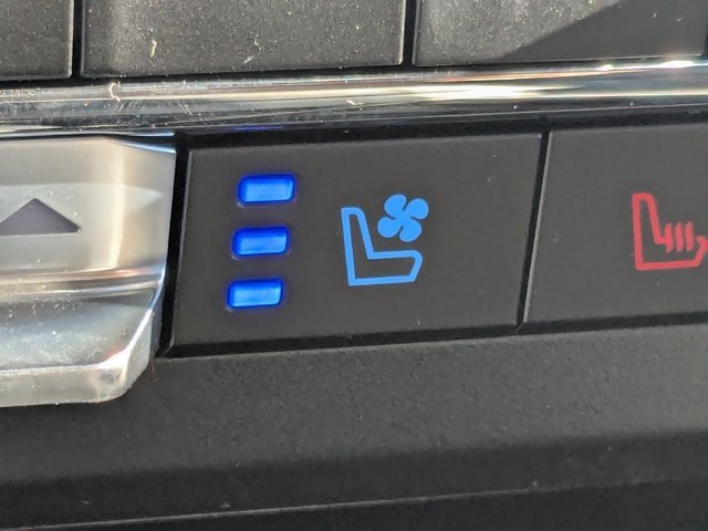 New 2026 Ford F450 Platinum w/ Platinum Plus Package image 22