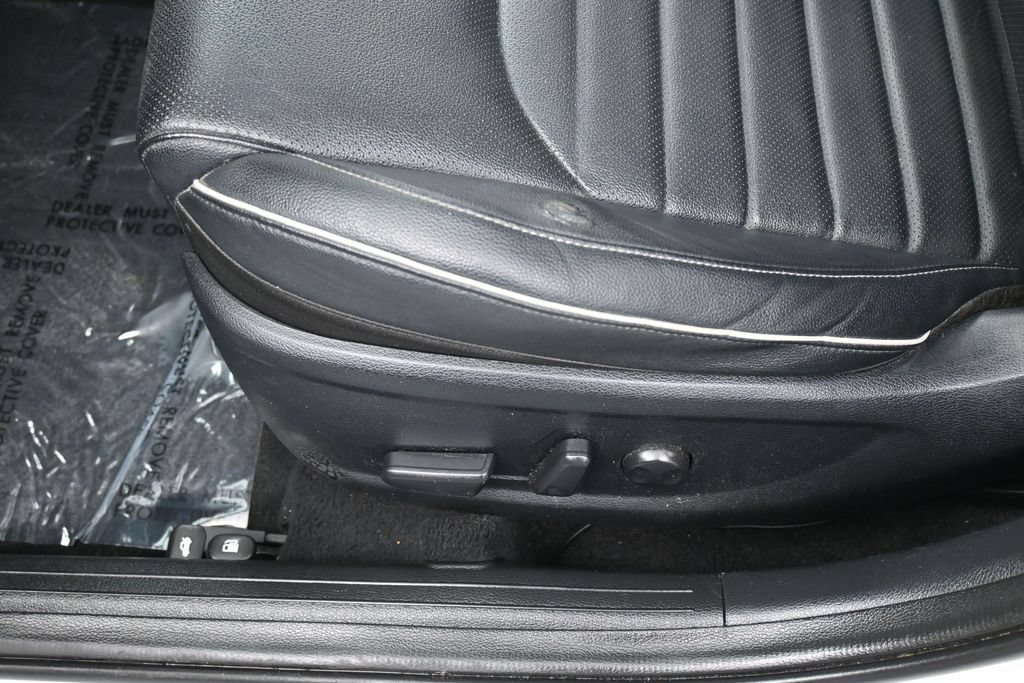 Used 2024 Kia Forte GT-Line w/ GT-Line Premium Package FWD image 17