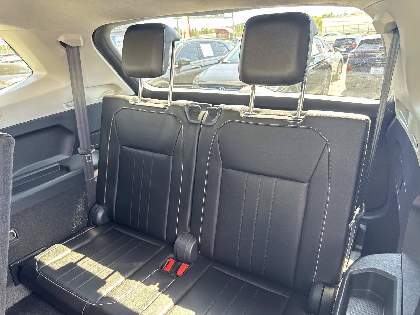 Certified 2024 Volkswagen Tiguan SE FWD image 26