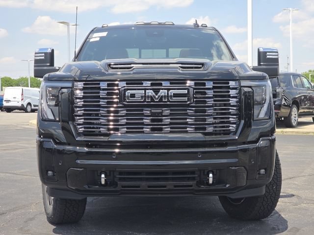 New 2026 GMC Sierra 3500 Denali Ultimate w/ LPO, Black Badging Package AWD/4WD image 22