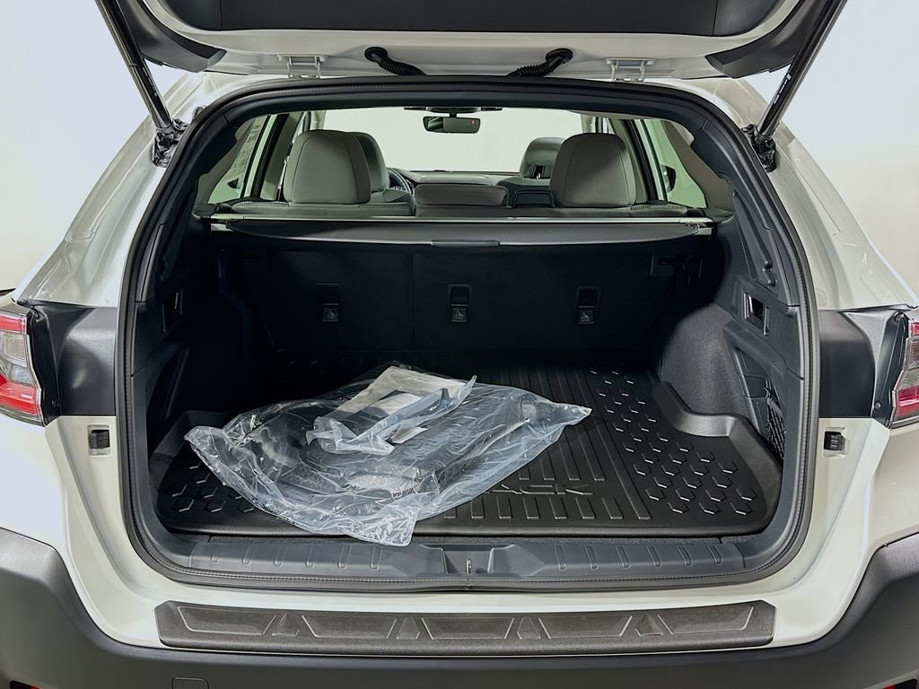 Used 2025 Subaru Outback Premium w/ Popular Package #1 image 16