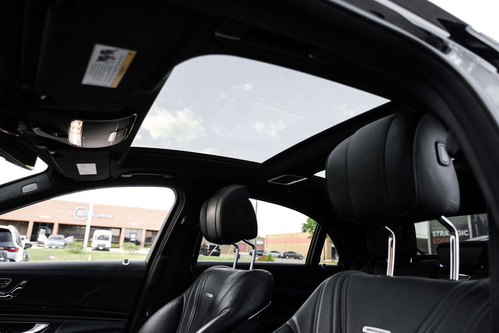 Used 2019 Mercedes-Benz S 63 AMG S 4MATIC Sedan image 2