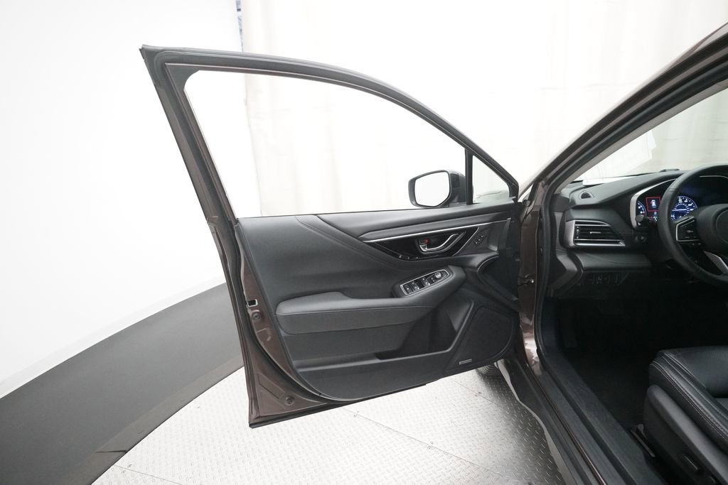 Used 2020 Subaru Outback Limited w/ Popular Package #2 image 29