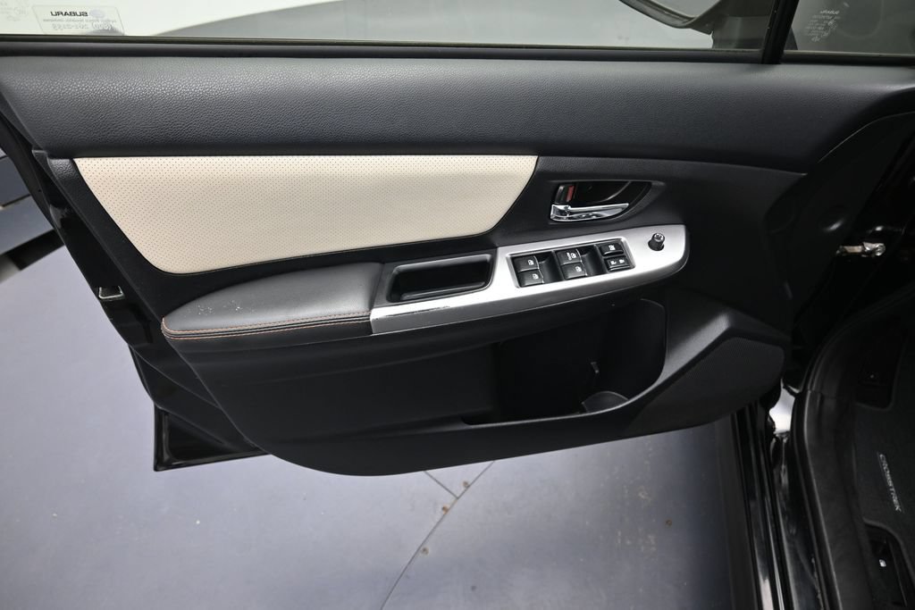Used 2017 Subaru Crosstrek 2.0i Limited AWD/4WD image 9