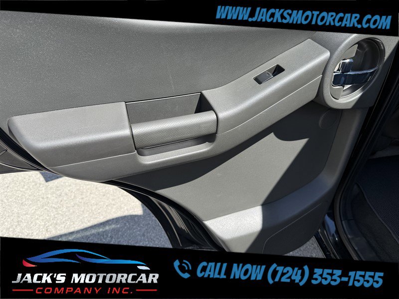 Used 2015 Nissan Xterra PRO-4X w/ Pro-4x Leather Package image 23