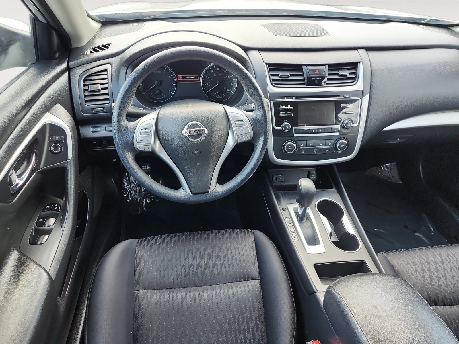 Used 2018 Nissan Altima 2.5 S w/ S Convenience Package FWD image 10