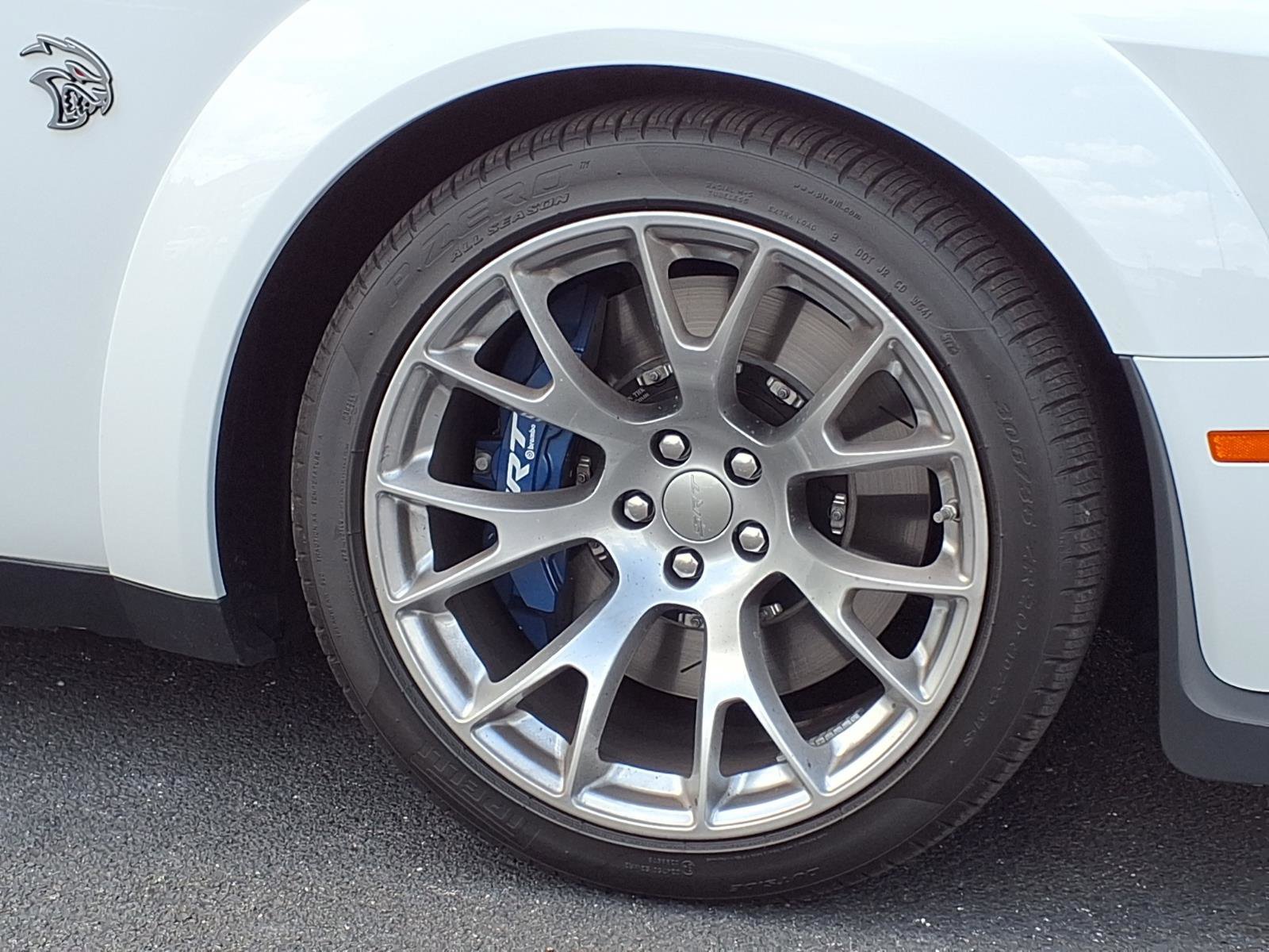 Used 2023 Dodge Challenger SRT Hellcat RWD image 31