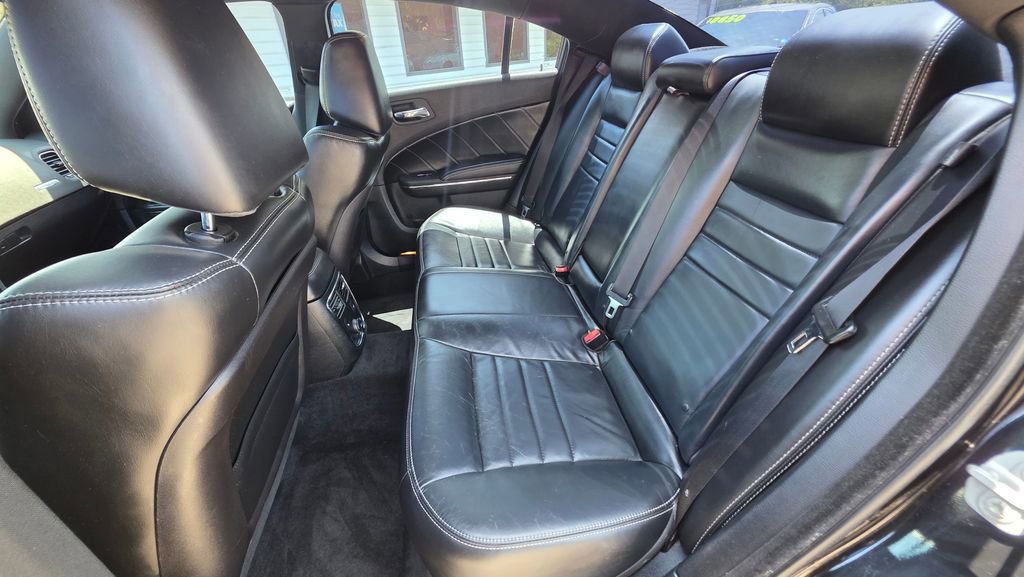 Used 2014 Dodge Charger R/T RWD image 18