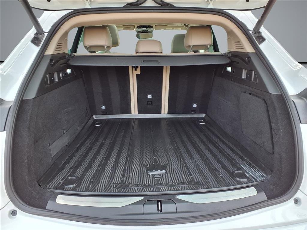 Used 2023 Maserati Grecale GT image 10