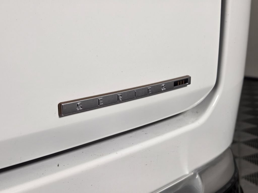 Used 2023 Jeep Grand Wagoneer Series III w/ Rear Seat Video Group 1 AWD/4WD image 32