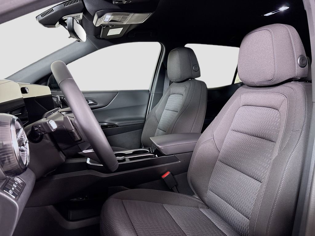 New 2026 Chevrolet Equinox LT w/ Safety and Technology Package AWD/4WD image 20