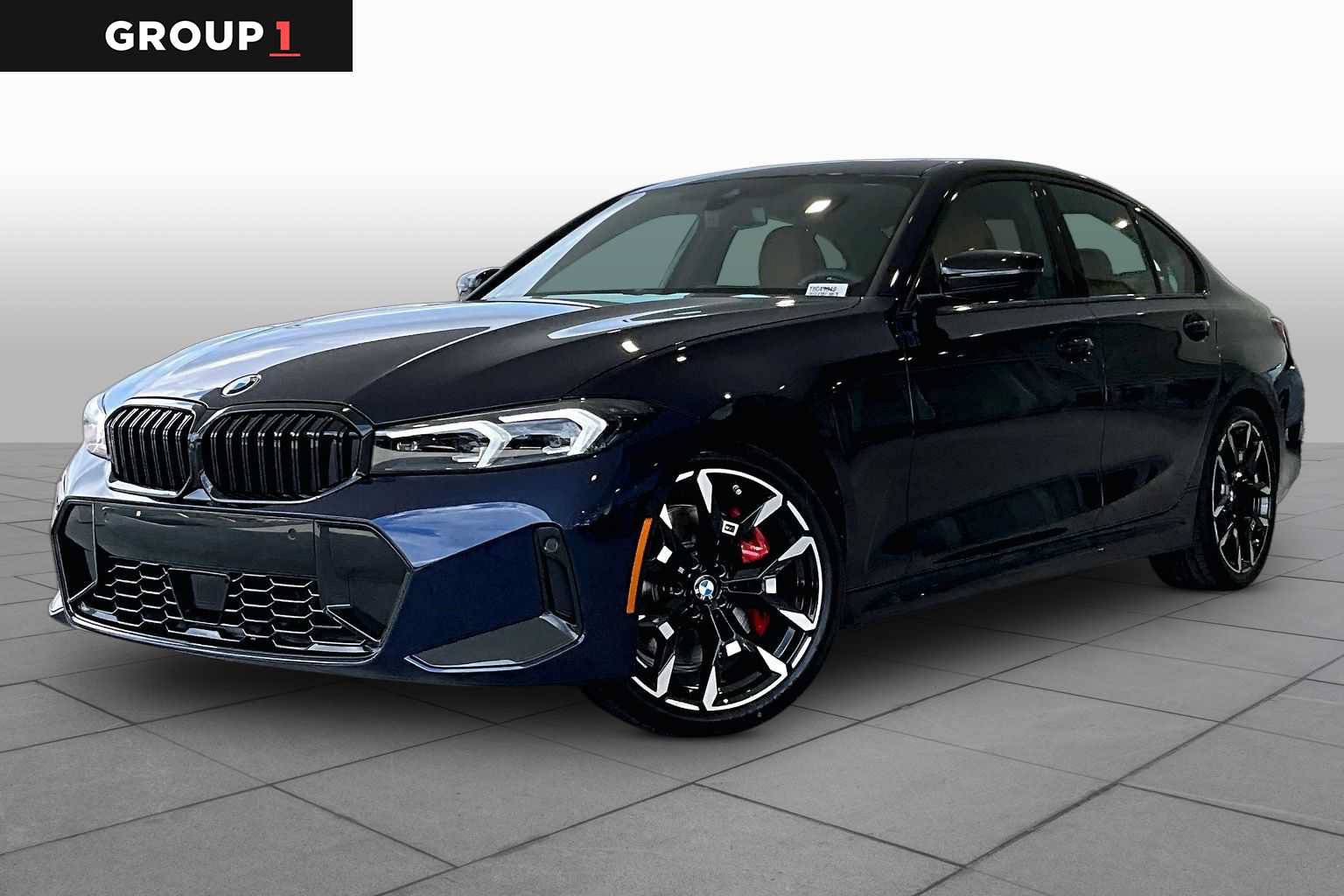 New 2026 BMW 330i Sedan w/ M Sport Package