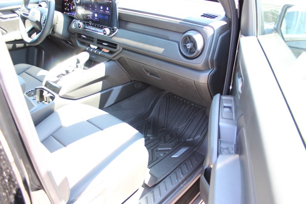 New 2026 Chevrolet Colorado Trail Boss AWD/4WD image 44