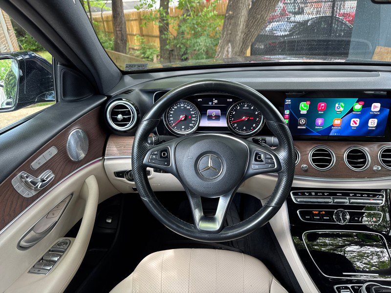 Used 2017 Mercedes-Benz E 300 4MATIC image 17