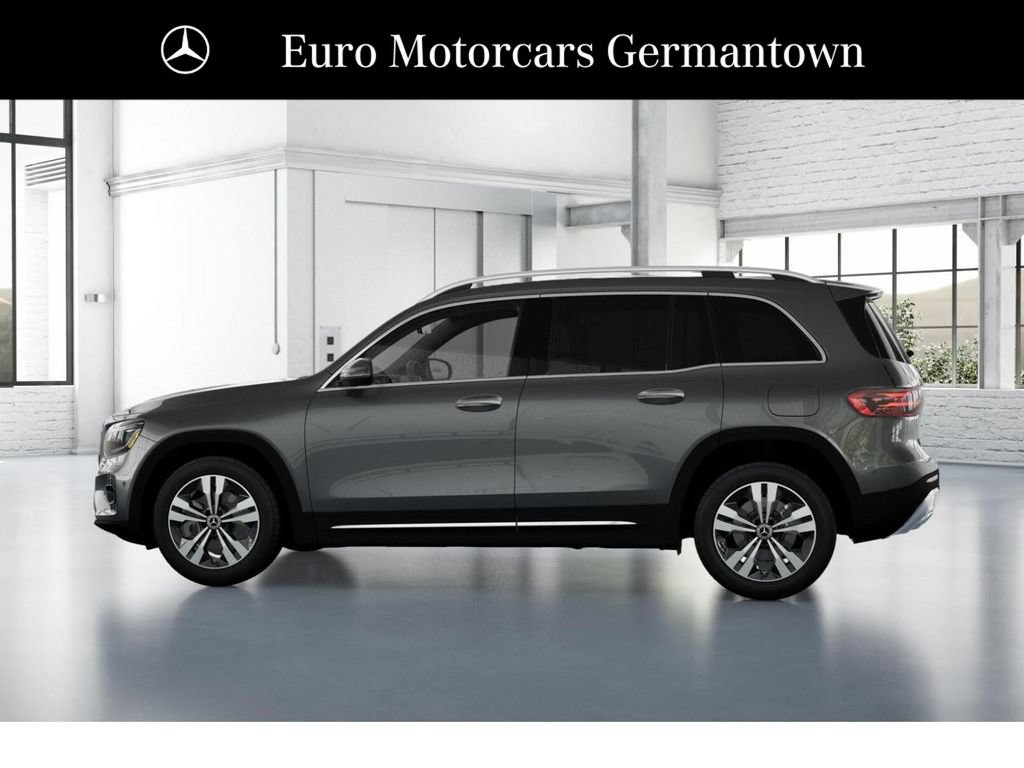 New 2026 Mercedes-Benz GLB 250 4MATIC image 33