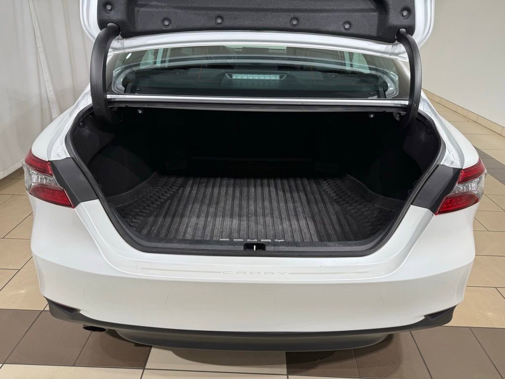 Certified 2022 Toyota Camry XLE image 11