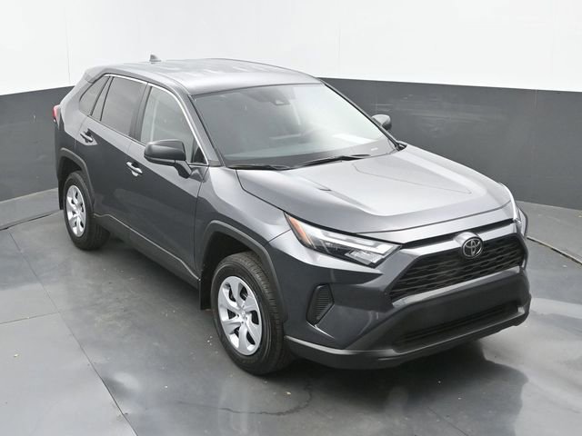 Used 2025 Toyota RAV4 LE FWD image 27