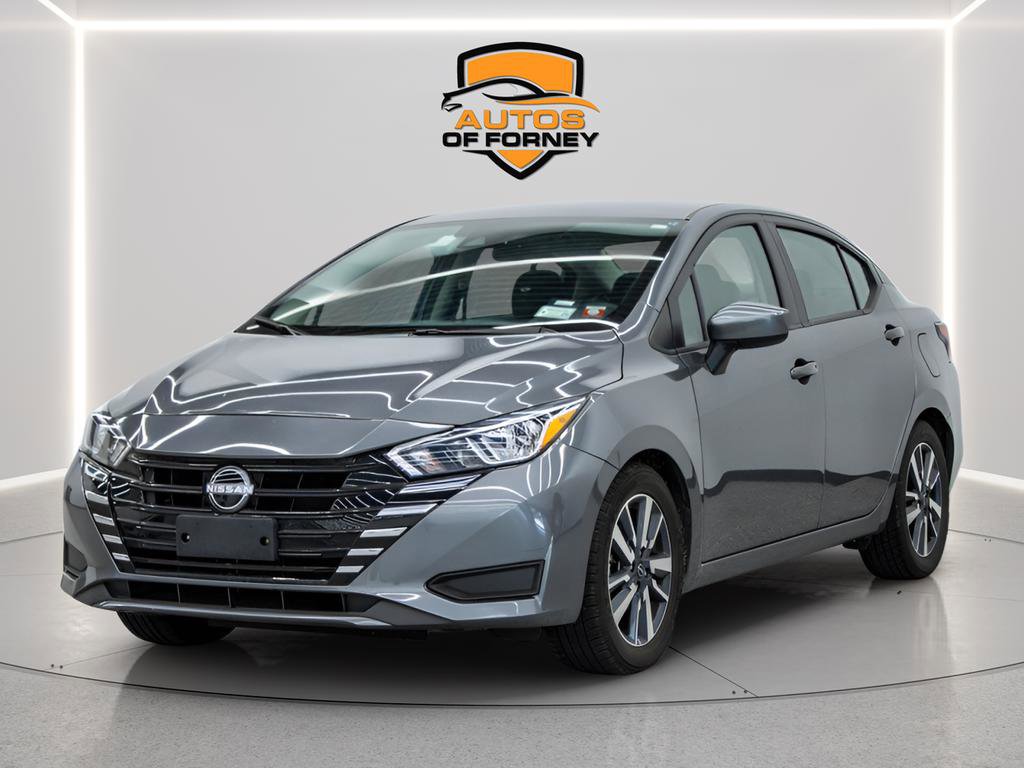 Used 2023 Nissan Versa SV image 1