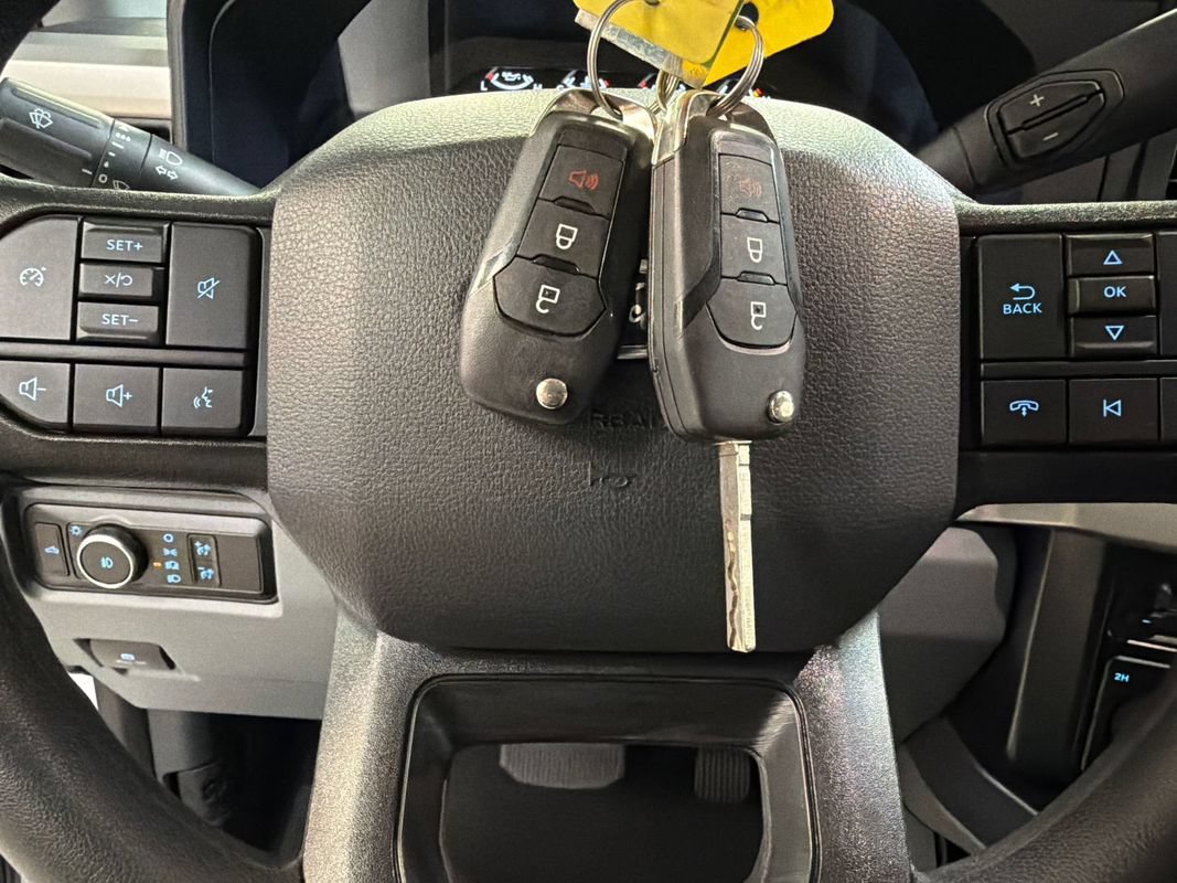 Used 2025 Ford F250 XLT AWD/4WD image 53