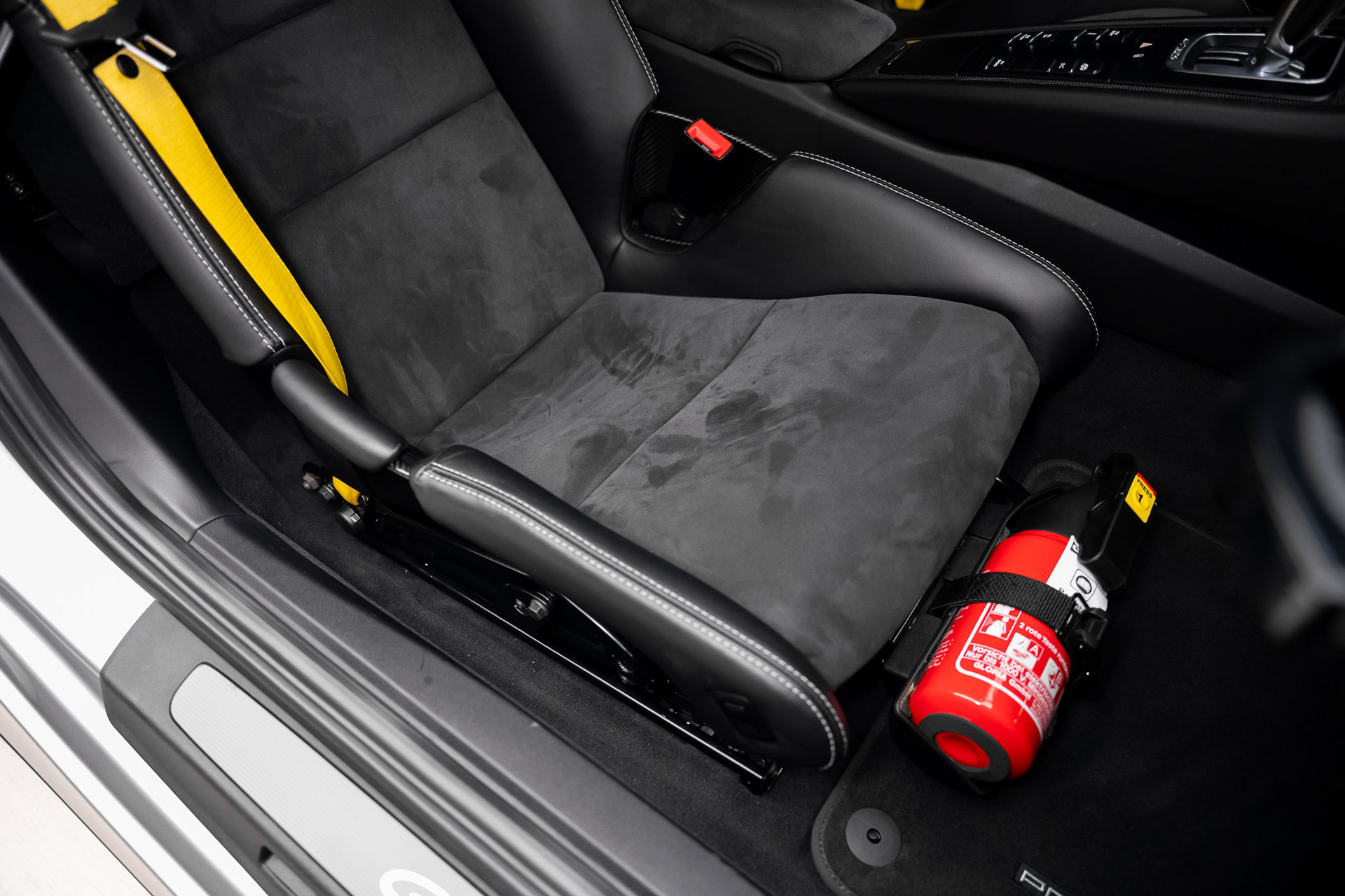 Used 2016 Porsche 911 GT3 RS RWD image 64