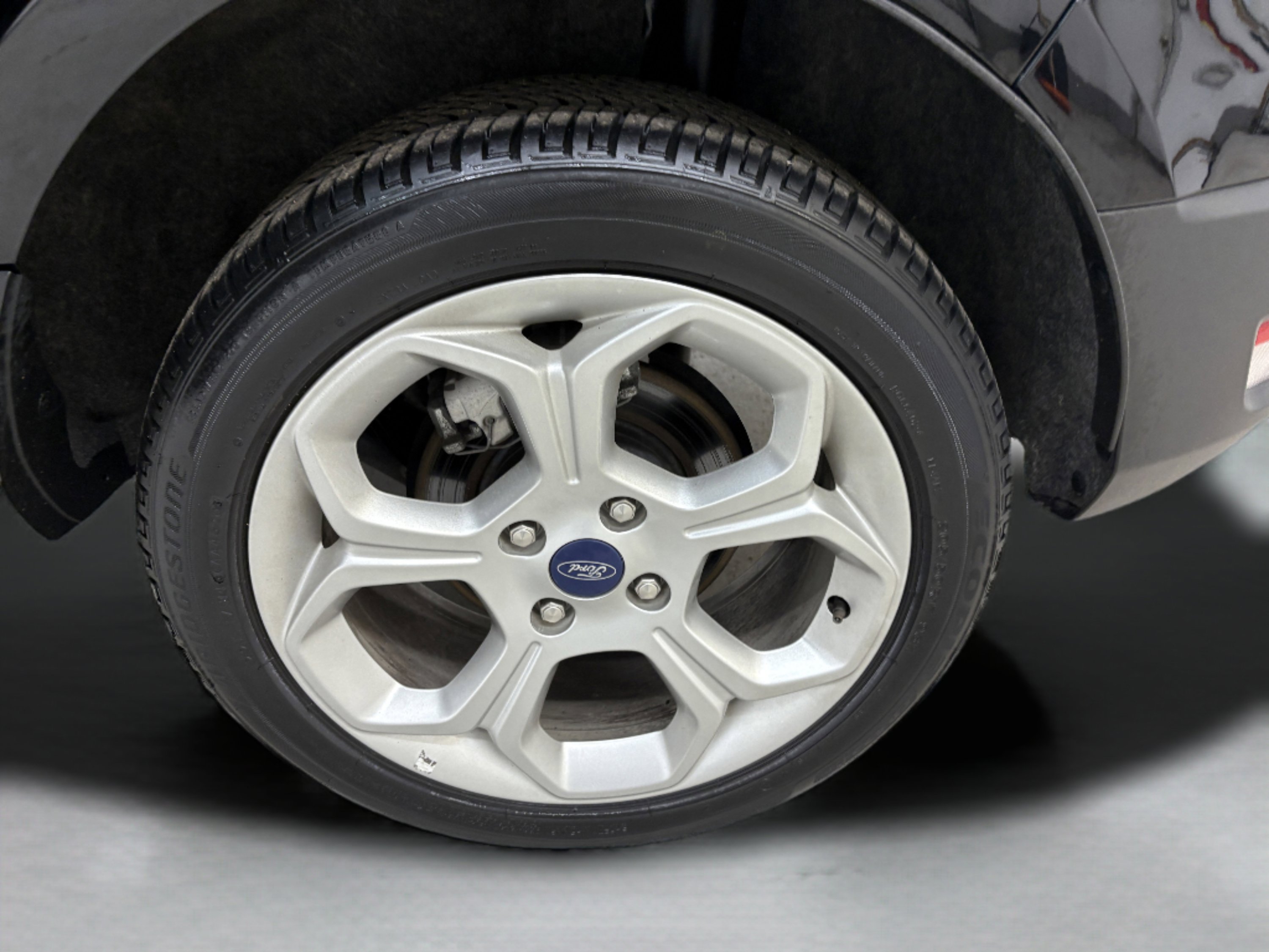 Used 2021 Ford EcoSport SE w/ SE Appearance Package FWD image 7