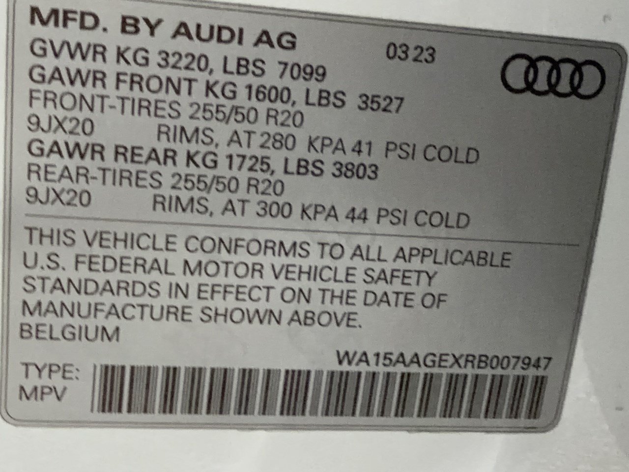 Certified 2024 Audi Q8 e-tron Premium Plus AWD/4WD image 32