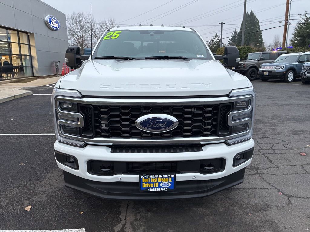 Used 2025 Ford F350 Platinum image 2