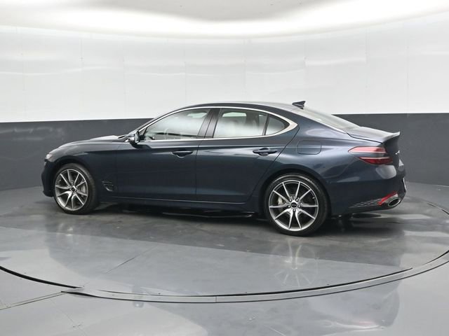 Used 2025 Genesis G70 2.5T image 10