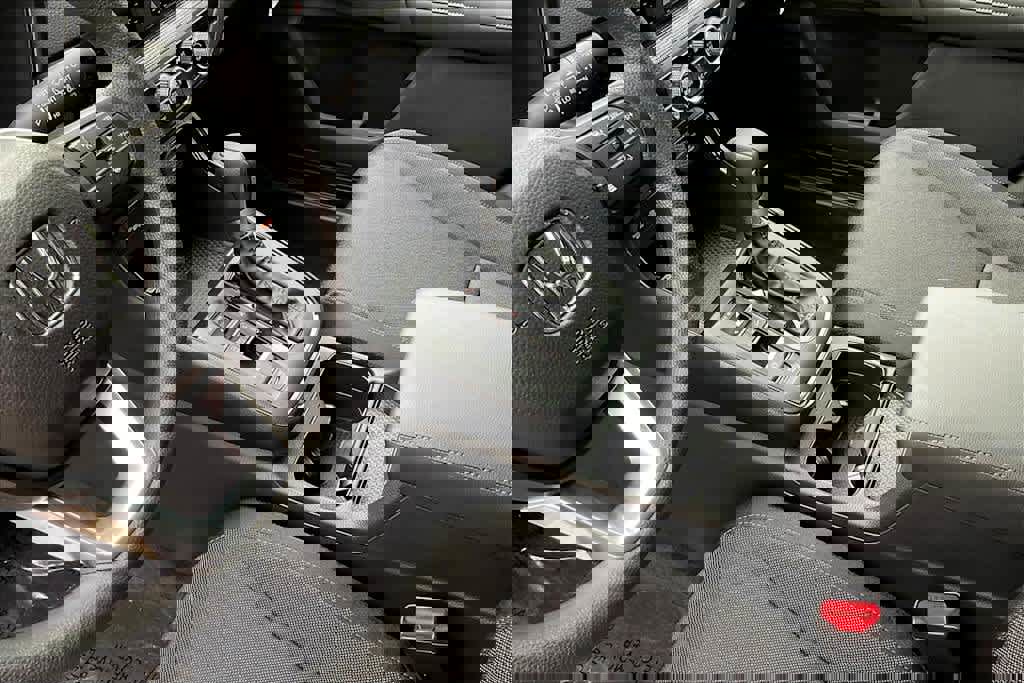 New 2026 Honda CR-V LX image 13