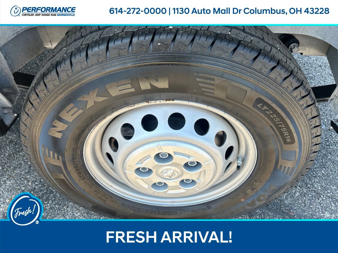Used 2025 RAM ProMaster 1500 w/ Safety Group FWD image 11