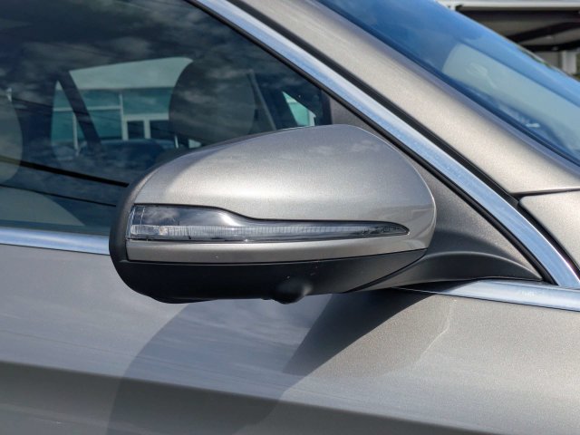 Used 2022 Mercedes-Benz GLC 300 image 12