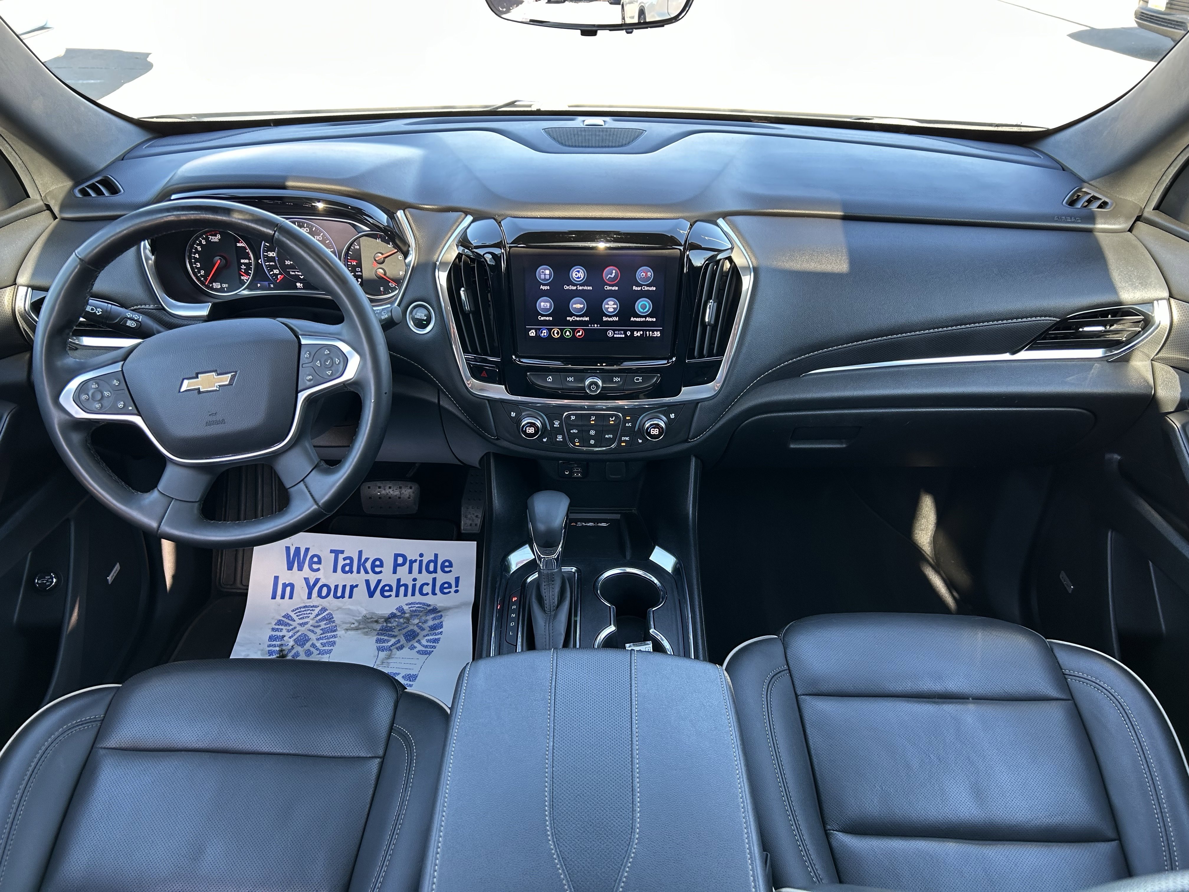 Used 2023 Chevrolet Traverse Premier image 19