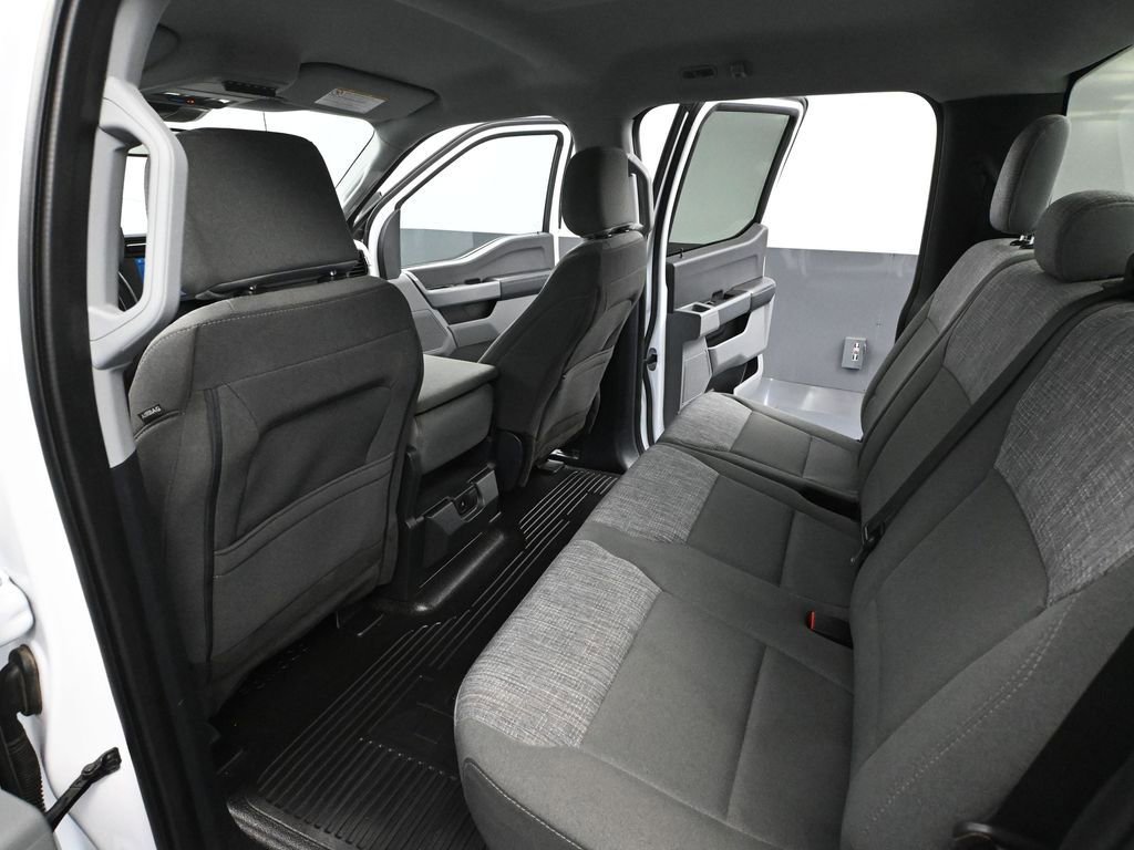 Used 2023 Ford F350 XLT w/ FX4 Off-Road Package image 35