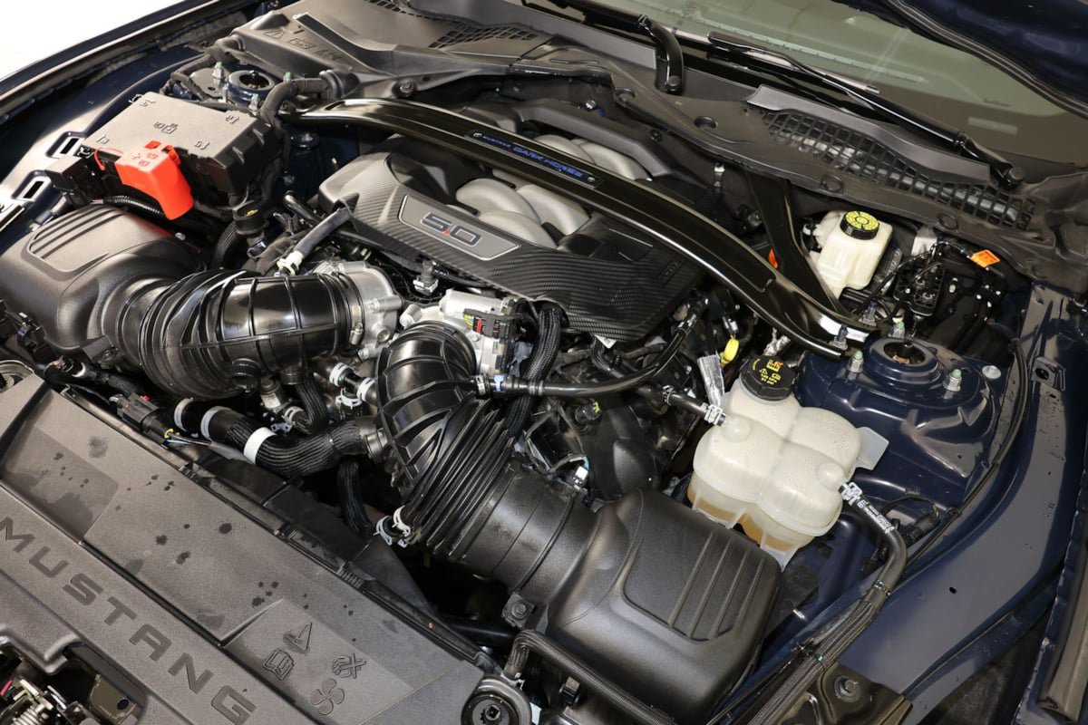 Used 2024 Ford Mustang Dark Horse RWD image 34