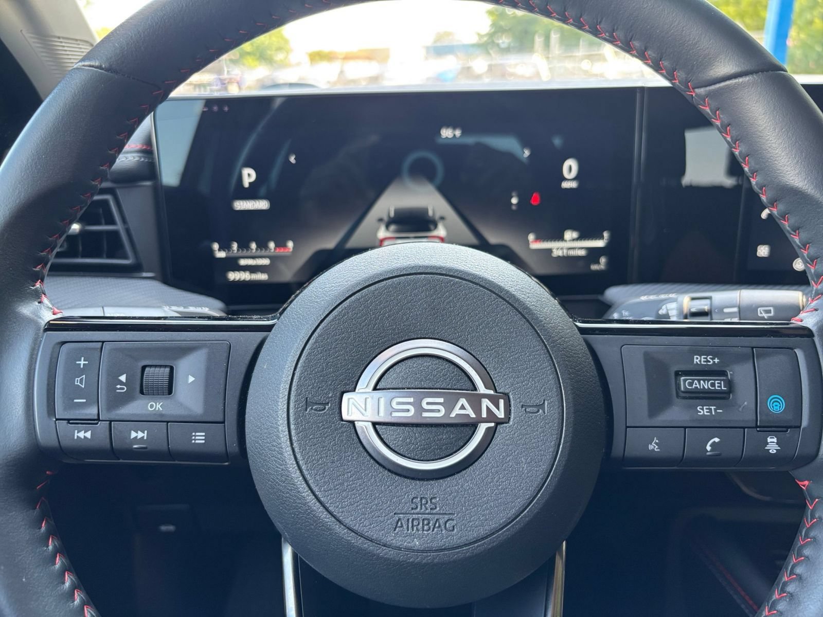 Used 2026 Nissan Kicks SR AWD/4WD image 27