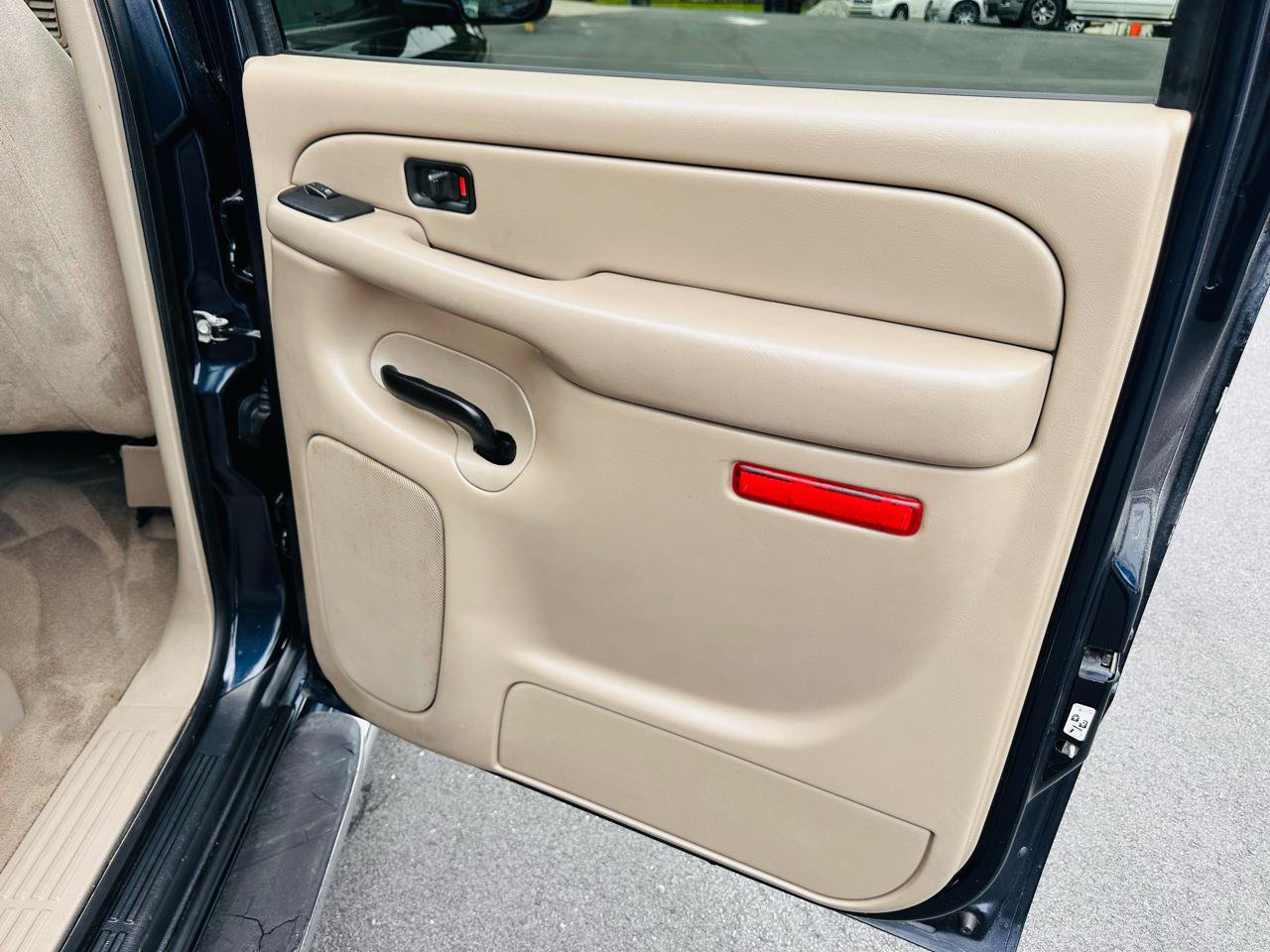 Used 2006 Chevrolet Avalanche LS w/ Sun And Sound Package AWD/4WD image 27