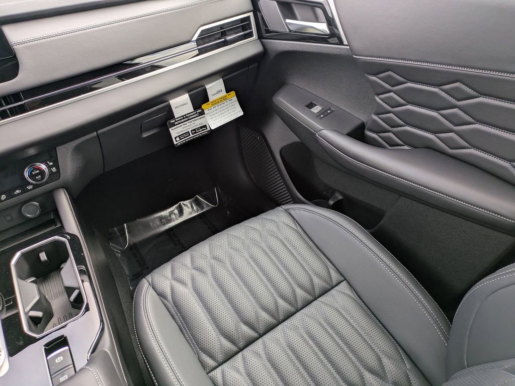 New 2026 Mitsubishi Outlander SEL AWD/4WD image 18