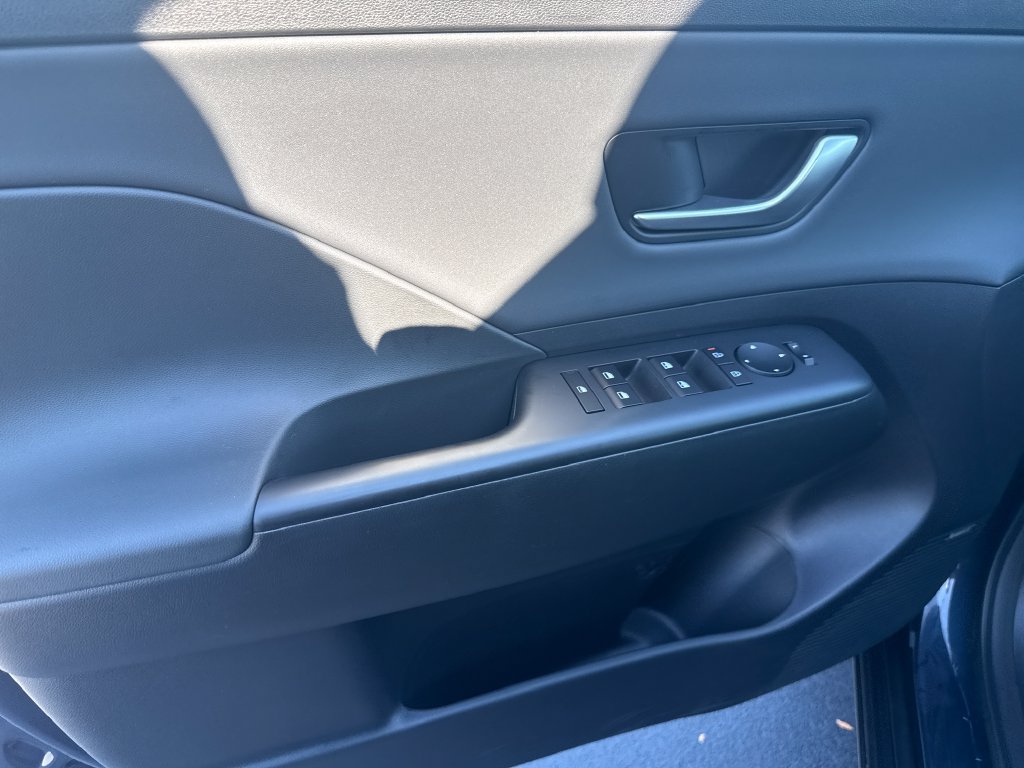 Certified 2026 Hyundai Kona Limited AWD/4WD image 9