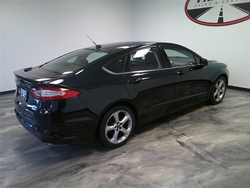 Used 2014 Ford Fusion SE w/ Equipment Group 201A image 8