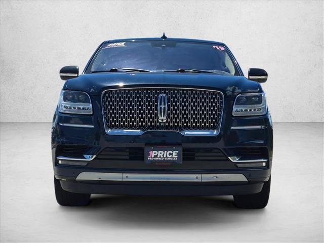 Used 2019 Lincoln Navigator Reserve w/ Cargo Package AWD/4WD video 2
