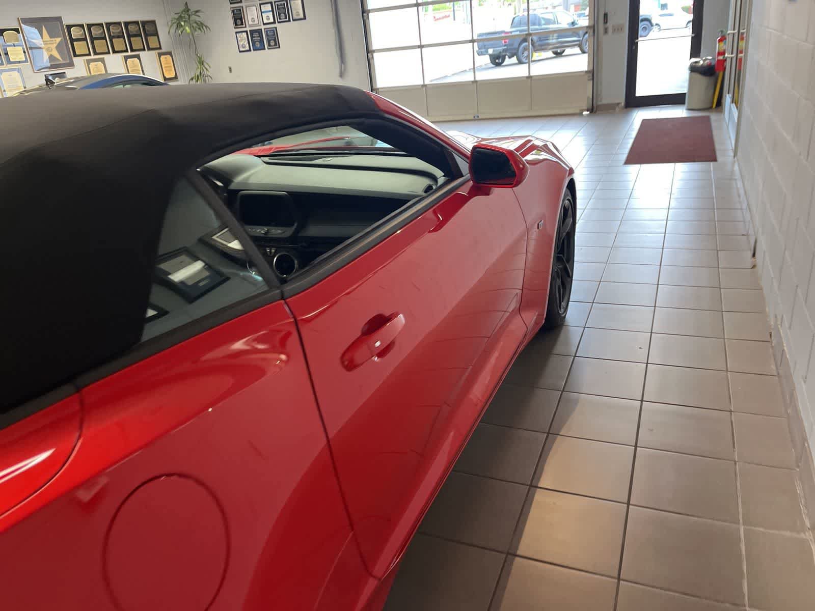 Used 2021 Chevrolet Camaro SS RWD image 17