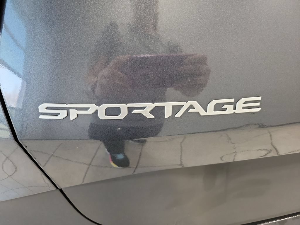 Used 2023 Kia Sportage X-Line w/ X-Line Premium Package AWD/4WD image 14