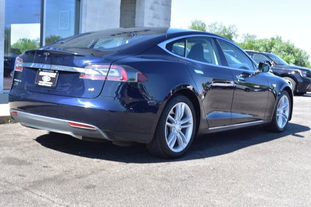 Used 2014 Tesla Model S 85 RWD image 15