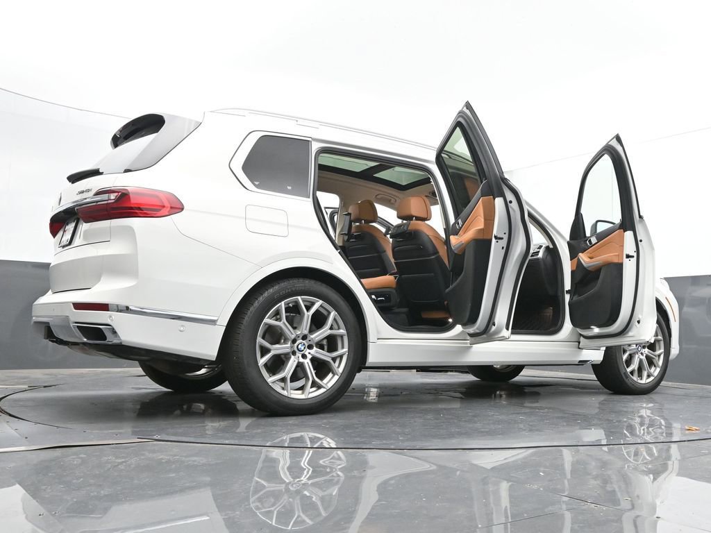 Used 2022 BMW X7 xDrive40i w/ Executive Package AWD/4WD image 67