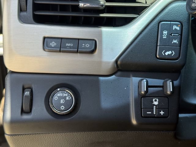 Used 2019 GMC Yukon XL Denali RWD image 23