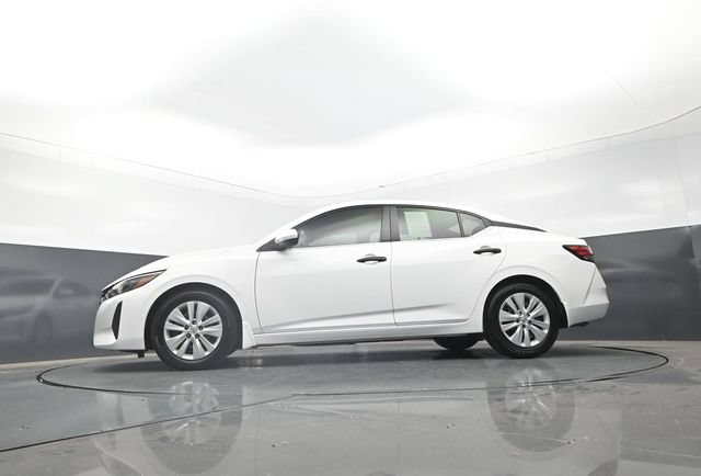 Used 2025 Nissan Sentra S FWD image 25