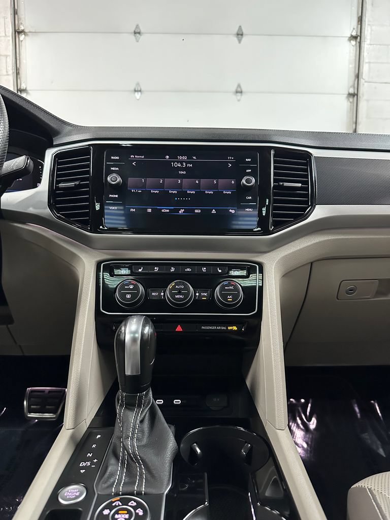 Used 2021 Volkswagen Atlas SEL Premium AWD/4WD image 26