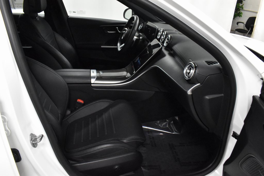 Used 2022 Mercedes-Benz C 300 4MATIC Sedan image 14