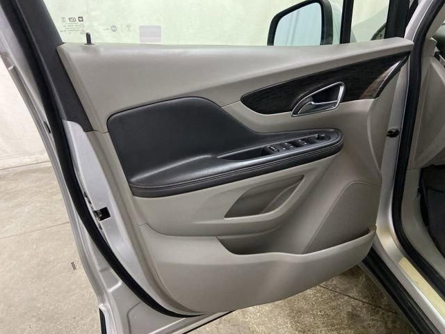 Used 2016 Buick Encore FWD image 34